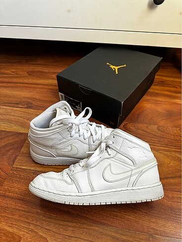 Air JORDAN 1 MİD