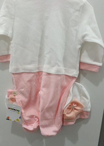 Dantel Detaylı Pembe Bebek Hastane Kıyafeti - Görsel 5