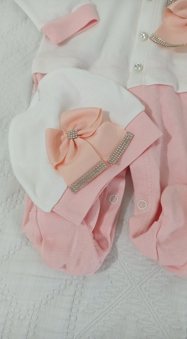 Dantel Detaylı Pembe Bebek Hastane Kıyafeti - Görsel 3