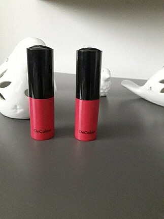 BÜYÜLEYİCİ 2 RENK İLE ONCOLOUR MAT  RUJ - Görsel 4