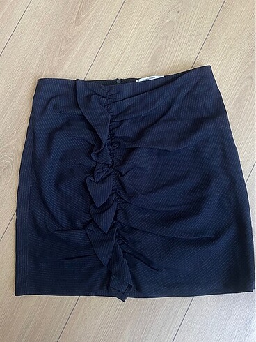 Mango Suit Fırfırlı Mini Etek