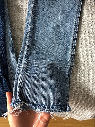 34 Beden Jean mom