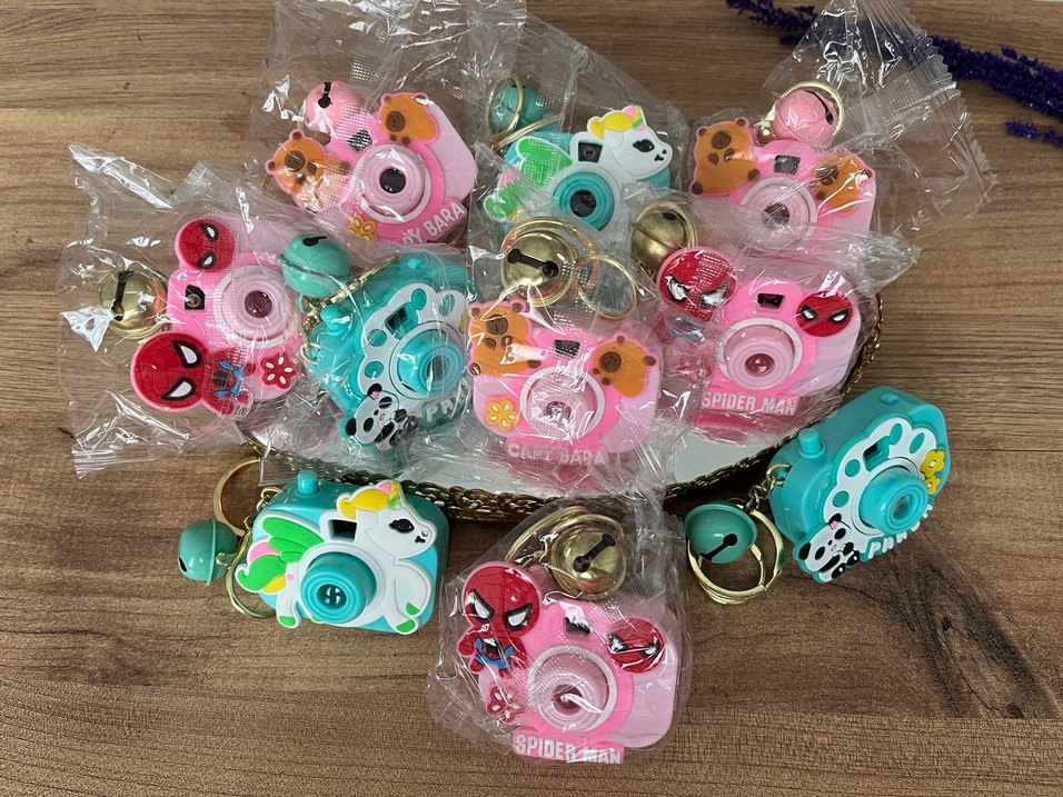 Projeksiyonlu kamera anahtarlik - Görsel 2