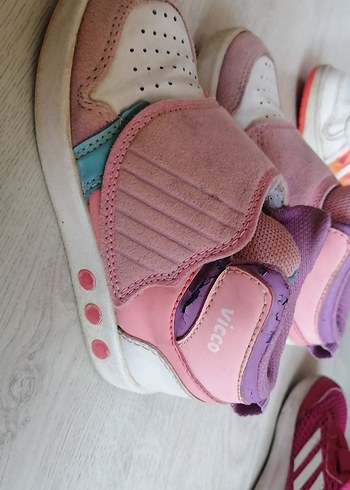Kız Çocuk Pembe Cırt Cırtlı Spor bot