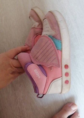 25 Beden pembe Renk Kız Çocuk Pembe Cırt Cırtlı Spor bot