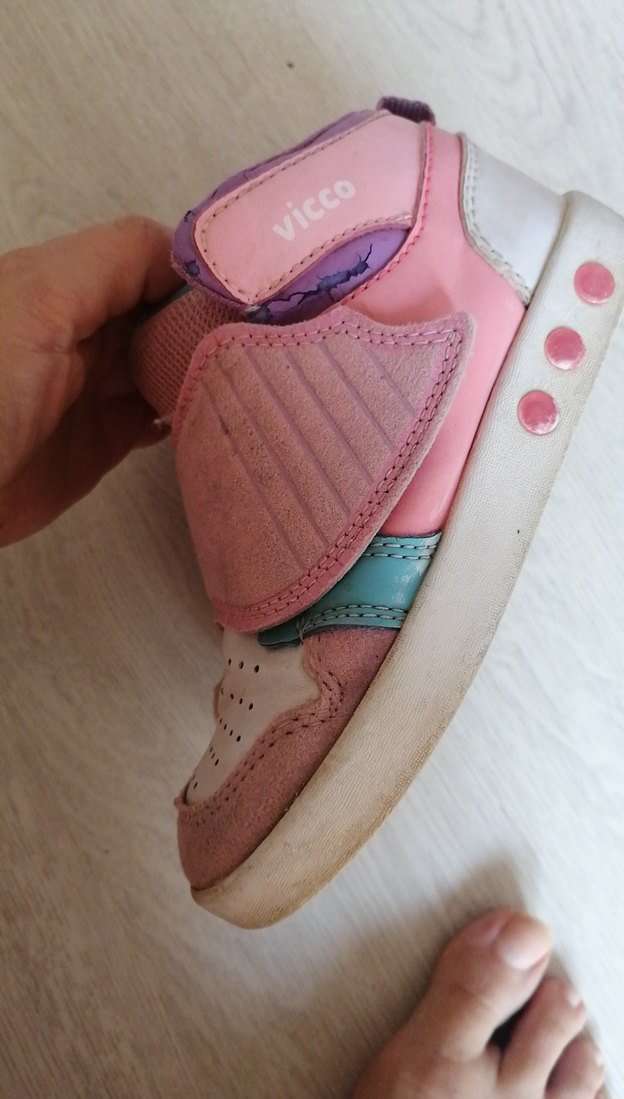 Kız Çocuk Pembe Cırt Cırtlı Spor bot - Görsel 3