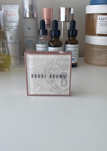 Bobbi Brown Highlighting Powder