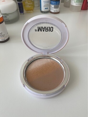Beden Makeup By Mario Soft sculpt Transforming Skin Perfector