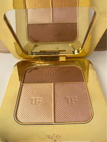Tom Ford Contouring Compact 03 Bask