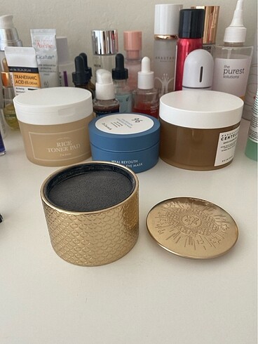  Beden Guerlain Meteorites Golden Bee