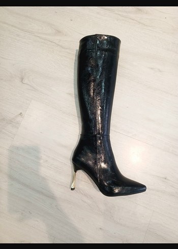 Siyah kırışık rugan derı topuk 10 cm Çizme