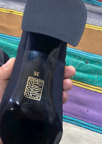 Siyah termo kımaşTopuk 5 cm - Görsel 3