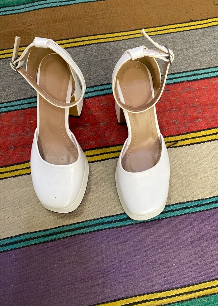 BeyaZ cılt derı topuk 10 cm - Görsel 2