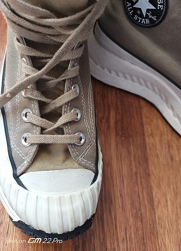 Converse yeni