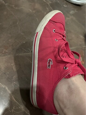 40 Beden Lacoste ayakkabı