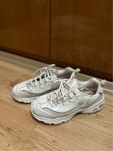 Skechers spor ayakkabı