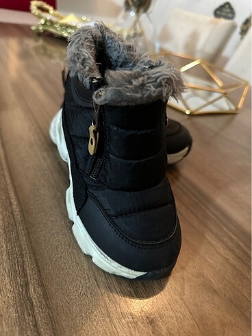 25 Beden siyah Renk Unisex çocuk bot