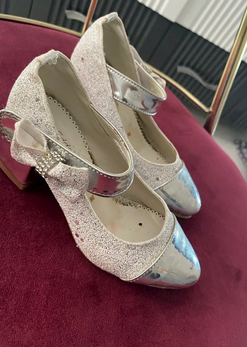 Kız Çocuk Altın Renkli Tokalı topuklu ayakkabı - Görsel 4