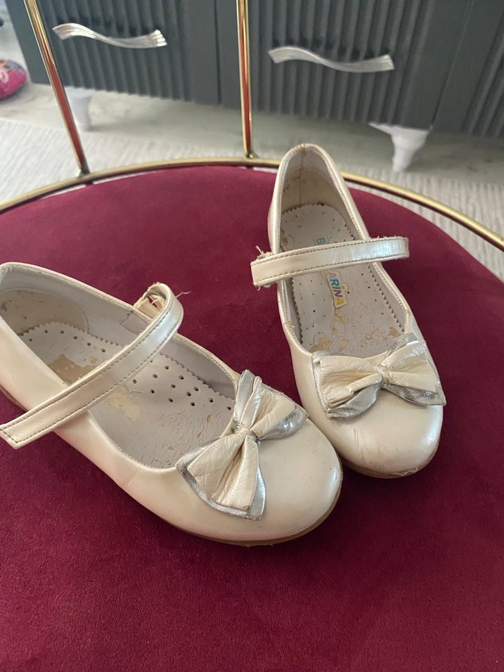 Kız Çocuk Beyaz Fiyonk Detaylı Babet - Görsel 3