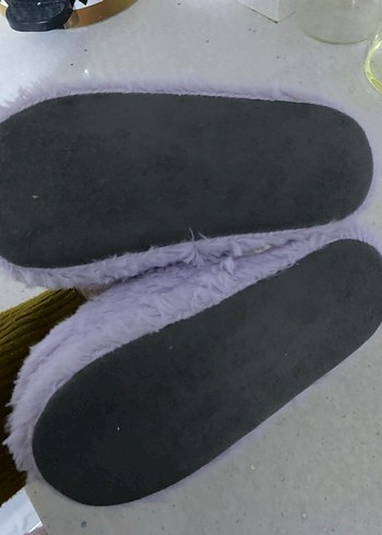 Kızlar için Mor Peluş Bağlama Desenli Terlik çocuk - Görsel 3