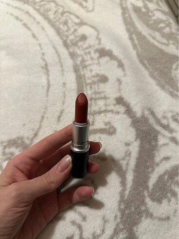  Beden bordo Renk Mac chili iki defa sürdüm