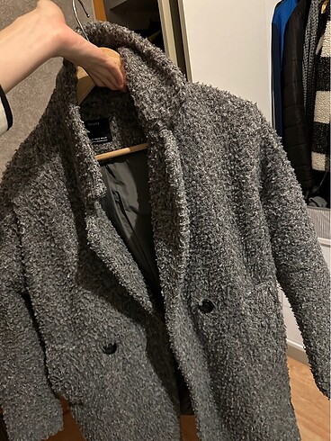 s Beden gri Renk Bershka kaban yeni gibi tertemiz bir iki deda giyildi