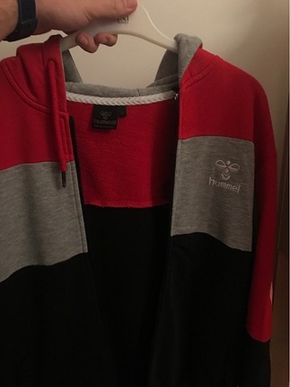 Hummel hırka