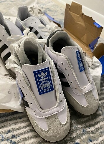Adidas .Sıfır. ayakkabılar 37 43 25 3 adet seri tek tekte verebilirim