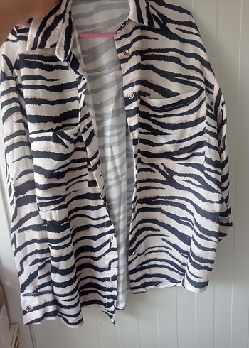 Zebra Desenli Kadın Gömlek