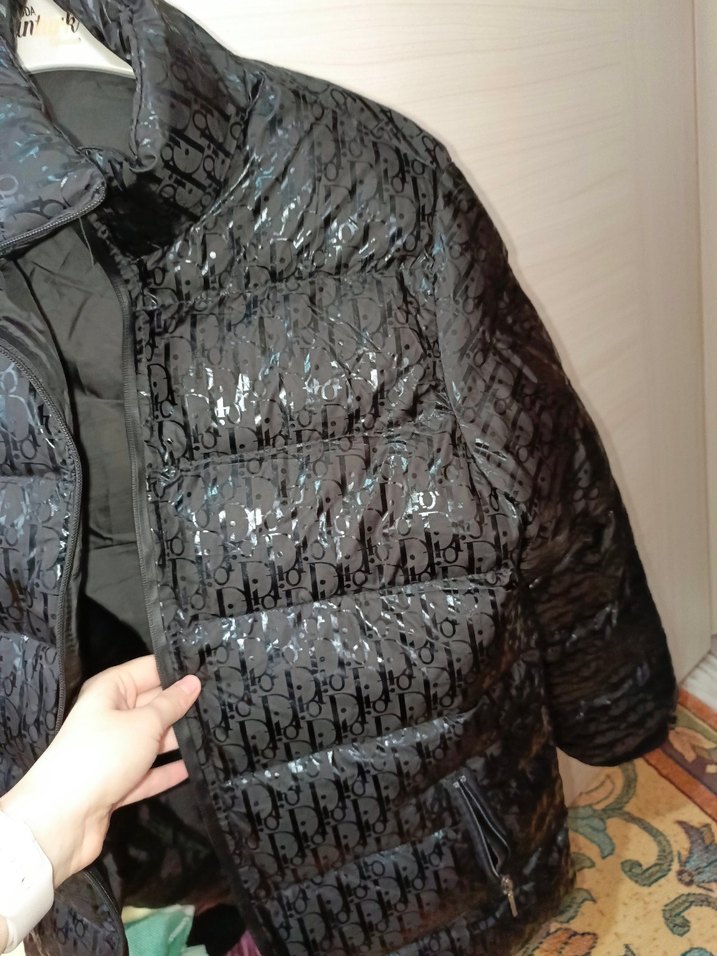 Siyah Fermuarlı Kadın Kışlık Mont - Görsel 5