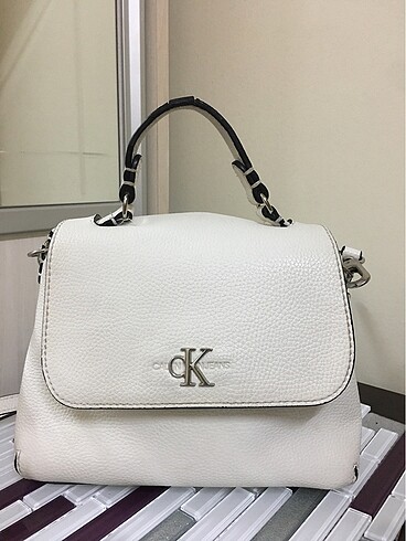 Minimal Monogram Mini Top Handle Kadın Omuz Çantası