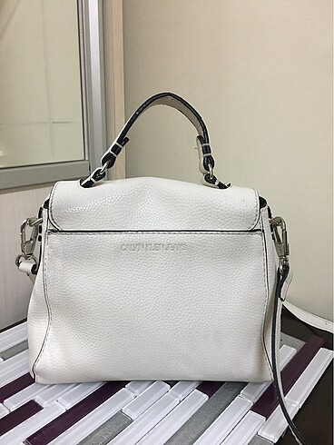 Calvin Klein Minimal Monogram Mini Top Handle Kadın Omuz Çantası
