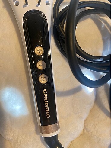 Grunding Grundig Saç Düzleştirme Tarağı