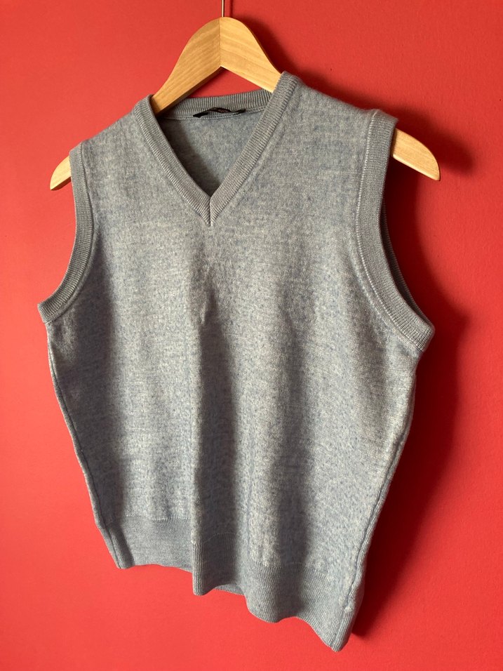 Mavi V Yaka Kiğılı Yün Süveter - Görsel 2