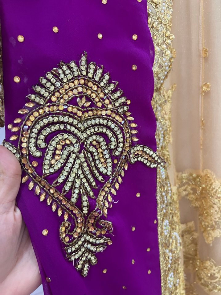 Uzun Mor Nakışlı Kadın Hint Elbisesi - Görsel 3