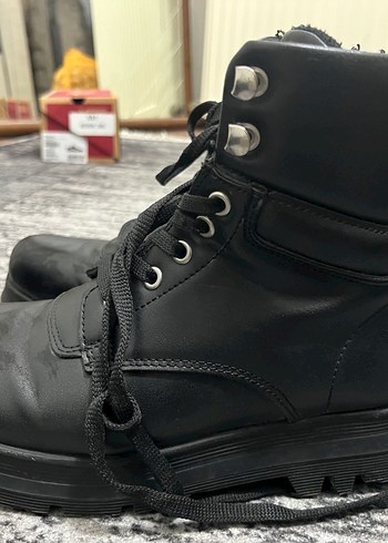 Siyah Deri Gotik Bot - Görsel 2