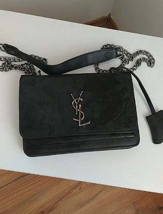 Yves saint laurent
