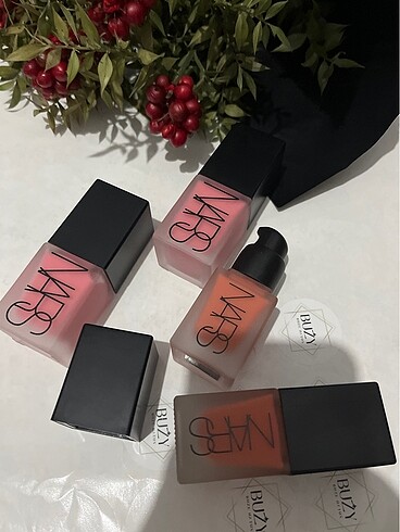  Beden Nars allık
