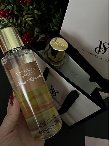 Victorias secret amber romance