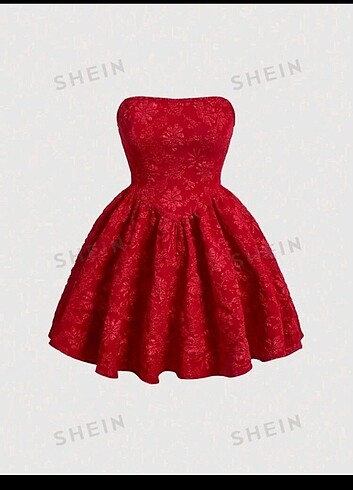 Kırmızı straplez elbise