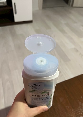 Diğer Balea Sensitive 3'ü 1 Arada Vücut Losyonu