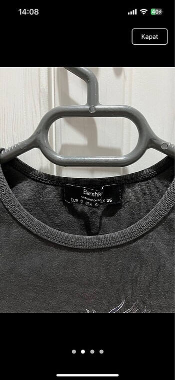 Bershka tshirt