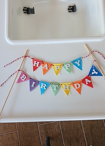 Happy Birthday isimli pasta süsü 