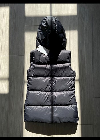 Mango Kapüşonlu Siyah Kız Çocuk Şişme Yelek - Görsel 2