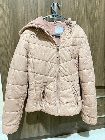Bershka mont