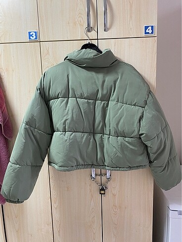 l Beden yeşil Renk Pull and bear yeşil mont