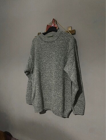 Gri oversize kazak