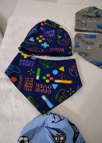 1-2 Yaş, 19 cm Beden bere+önlük