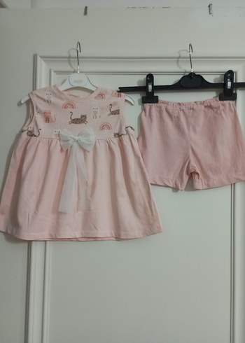 Pembe Fiyonklu Nakışlı Kolsuz Bebek Kız Takımı