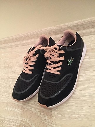 Hiç giyilmemiş lacoste